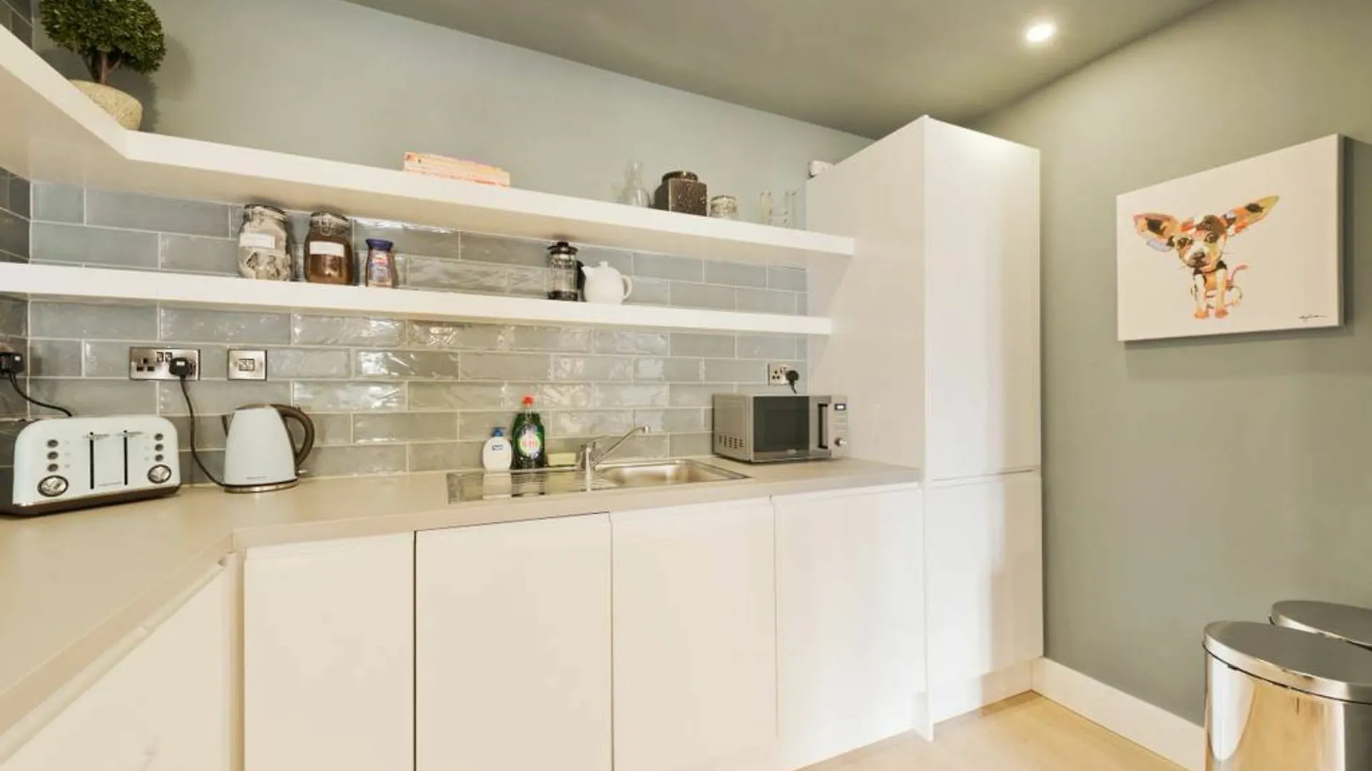 2 Bedroom Apartment In City Centre Sleeps 6 ダブリン